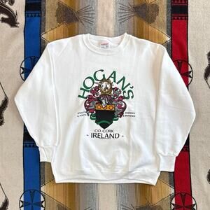 Vintage 80s Hogan’s Co. Cork Ireland Bar Crewneck Sweatshirt Size Large Pub Beer